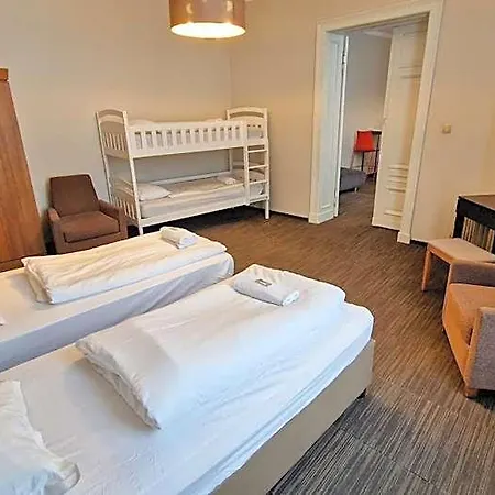 Kamienica Bankowa Bed and Breakfast Πόζναν