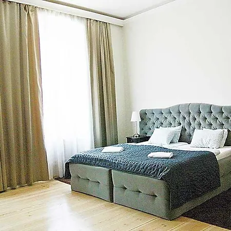Kamienica Bankowa Bed and Breakfast 3*