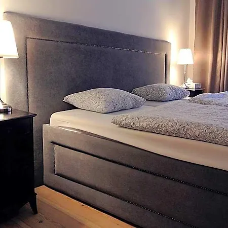 Bed and Breakfast Kamienica Bankowa Πόζναν
