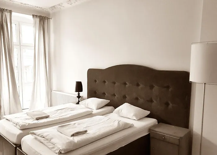 Couette-café Kamienica Bankowa 3*